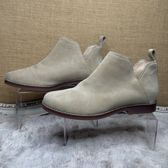 Hush Puppies Mazin Cayto Ankle Bootie, Size 11 - Picture 3 of 16